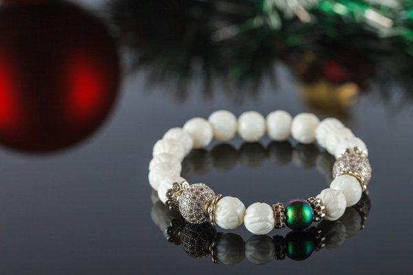 Découvrons les bienfaits des bijoux pierres naturelles